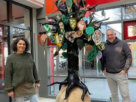 Kunstwerk "Schaulinde" in der Brunnenschule fertiggestellt